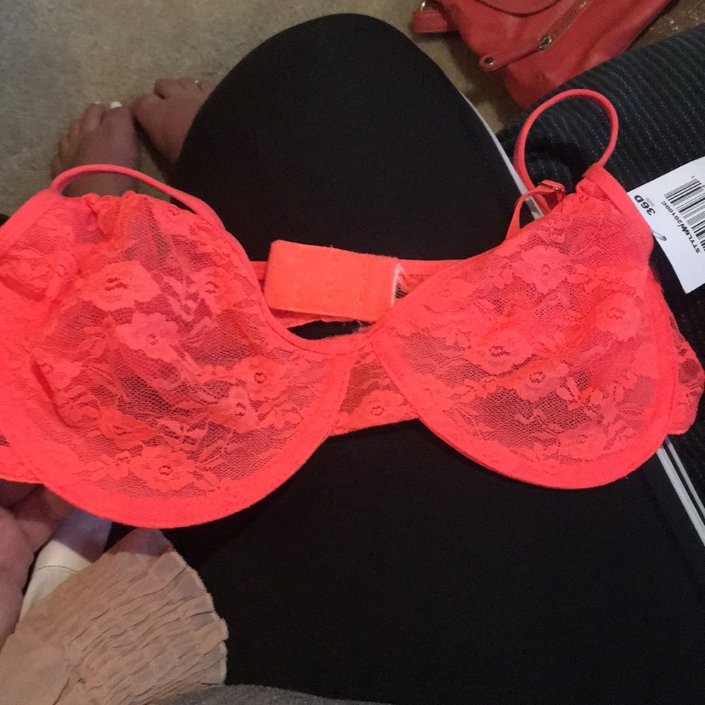36D lace coral bralette